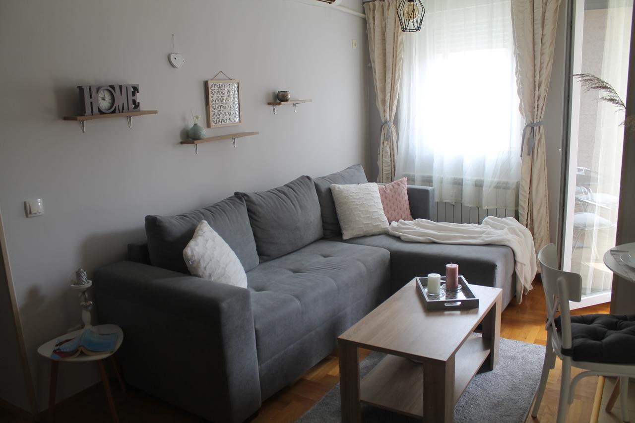 Apartment Cerska Mrb ベオグラード エクステリア 写真