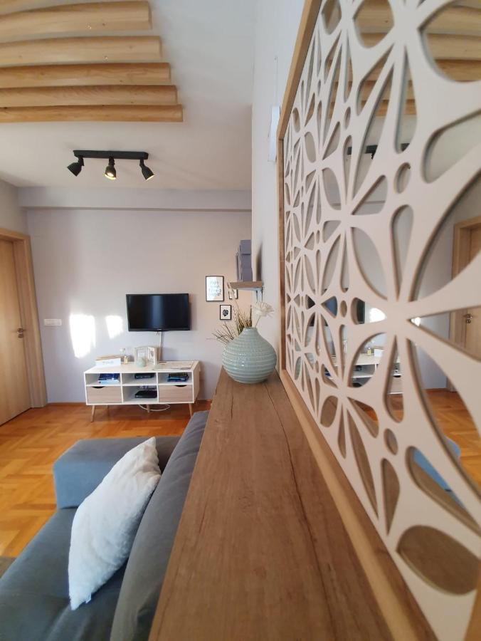 Apartment Cerska Mrb ベオグラード エクステリア 写真